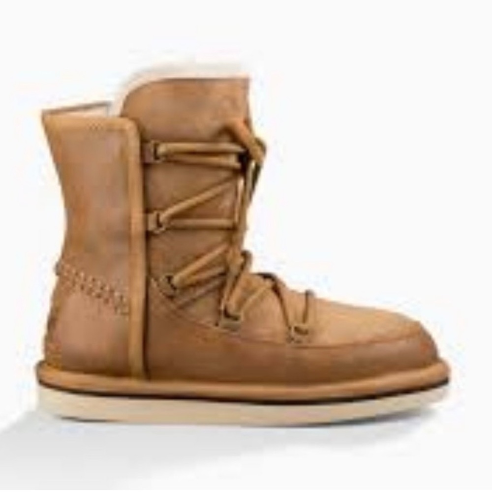 UGGS K Eliss Kids Boots , tan size 6